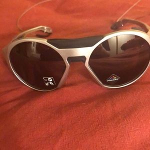 Oakley sunglasses authentic product #OO9440-1356